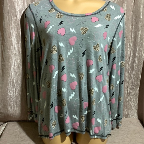 torrid Other - Torrid Top Sleepwear Gray Pink Hearts 2 2X 18-20🌀